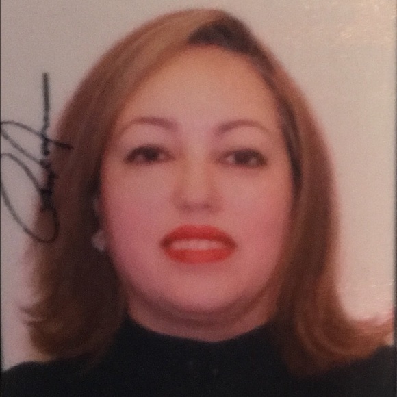 Meet your Posher, Naoual