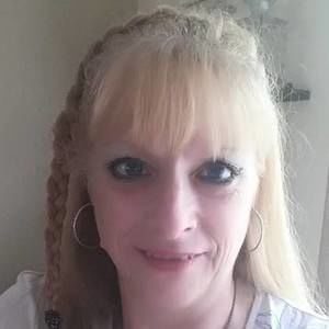 Meet your Posher, Anne