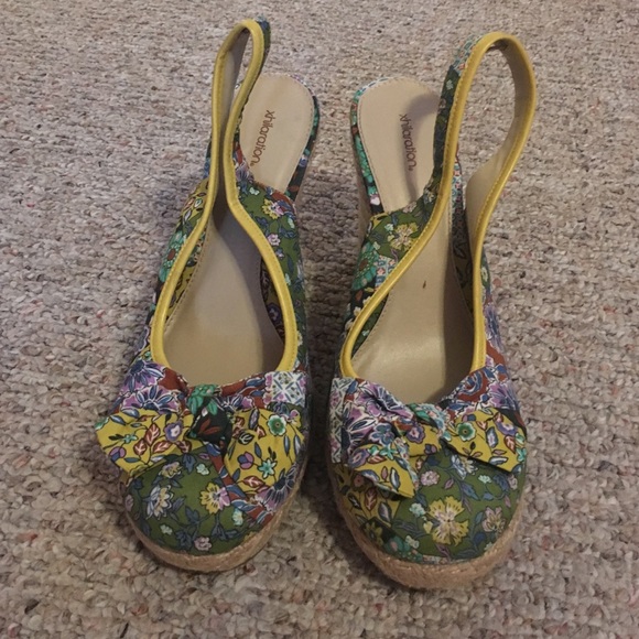 sandal wedges
