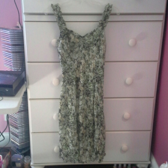 Connected Apparel Dresses & Skirts - Green printed dress