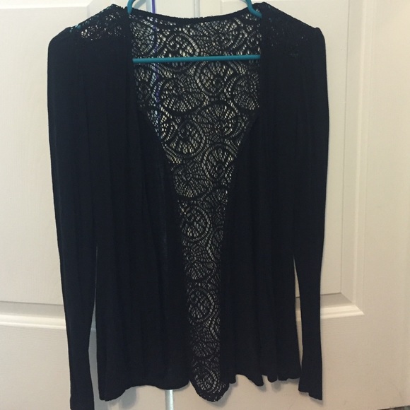 Black cardigan with lace - Picture 1 of 2