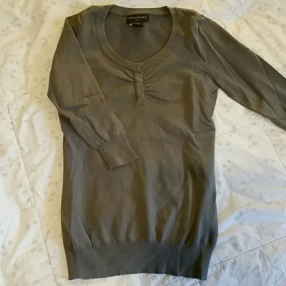 Grey BR Sweater 1/2 Sleeves