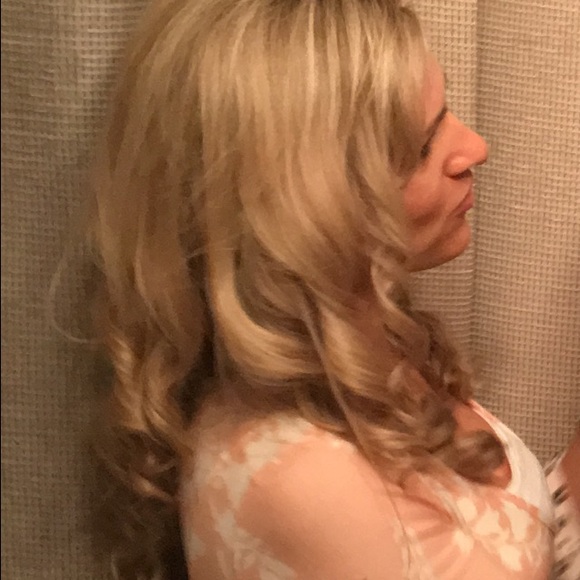 Meet your Posher, Lucy