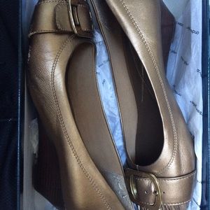 Bronze Andrew Geller wedge heels