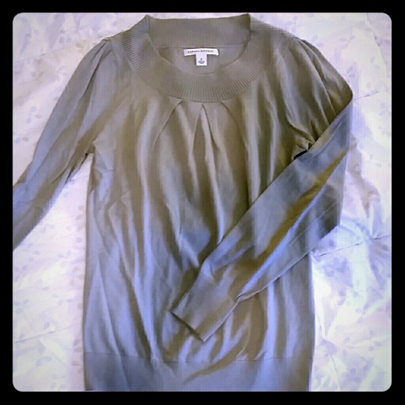 Grey BR sweater
