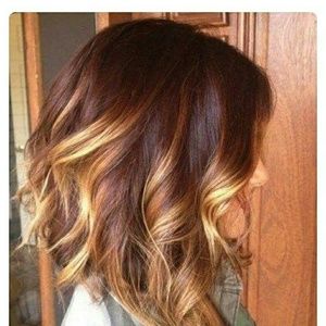 Meet your Posher, April