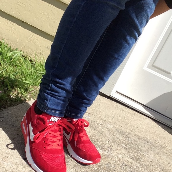 Womens red sporty tennis shoes