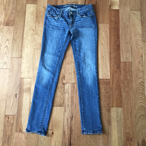 🚫SOLD🚫 American Eagle  Skinny Jeans