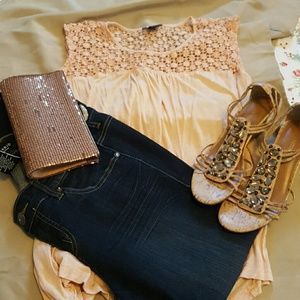 Sleeveless peach top