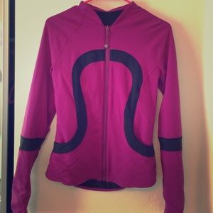 REVERSIBLE magenta and black Lululemon Jacket