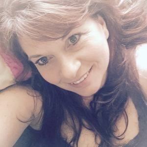 Meet your Posher, Deborah