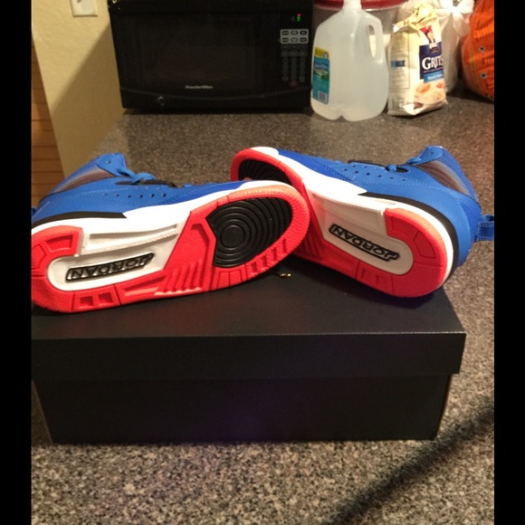 SOLD - Picture 4 of 4