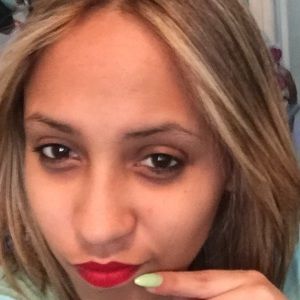 Meet your Posher, Sheira