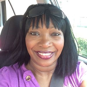 Meet your Posher, Lakisha