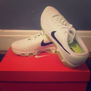 NIKE AIR MAX TAILWIND 6 NEVER WORN!
