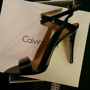 Melville patent slingbacks gorgeous