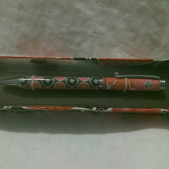 New Vera Bradley Cheery Blossoms Pen
