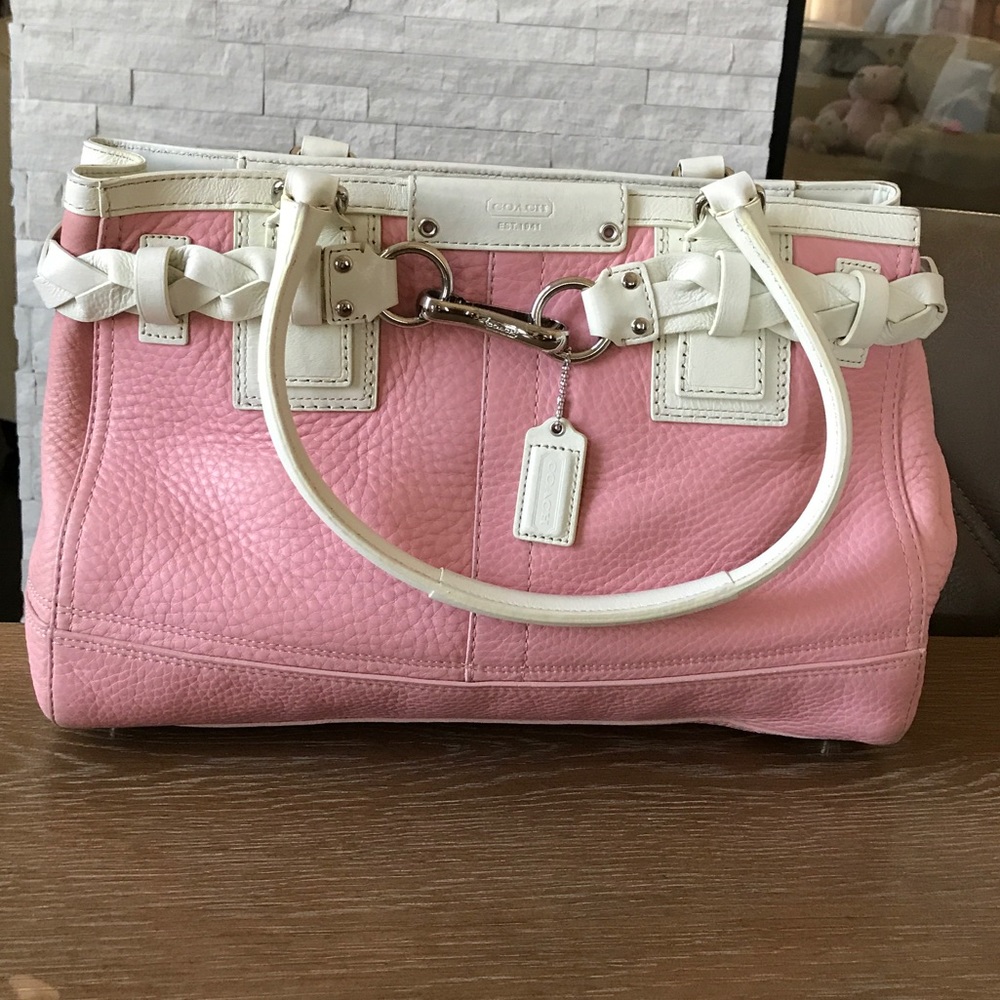 Coach "Hamptons" leather tote. Authentic