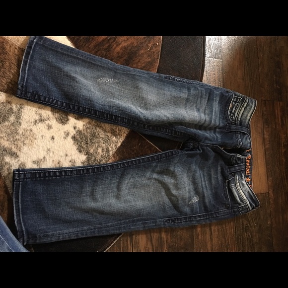 Rock revival capris