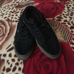 Vans size 6.5 fits woman 8