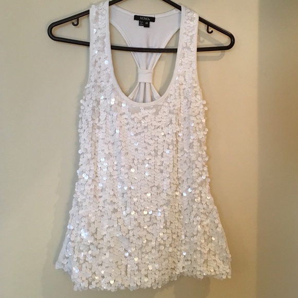 White tank top - Picture 1 of 4