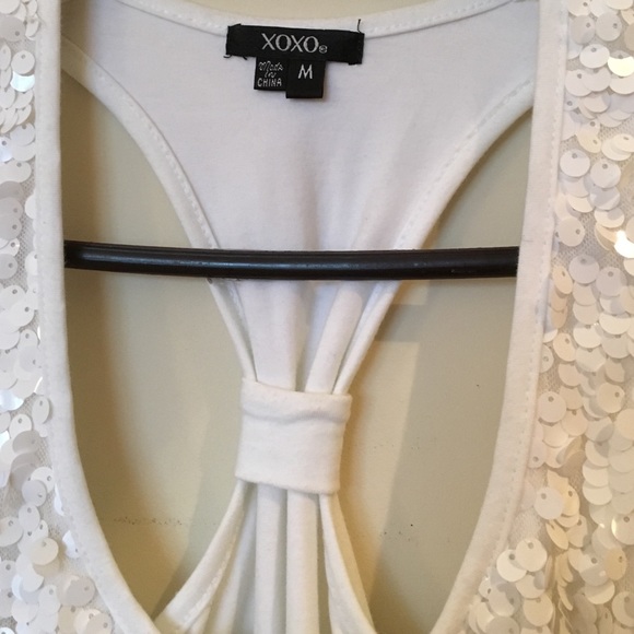 White tank top - Picture 4 of 4