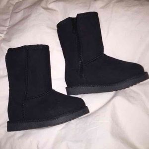 Black Ugg style boots girls 5
