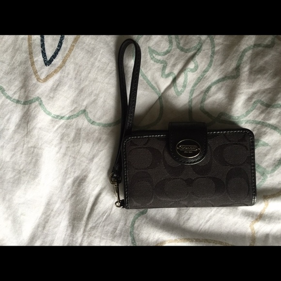 Coach iPhone case/wallet