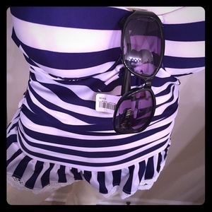 NWT Nine West sunglasses