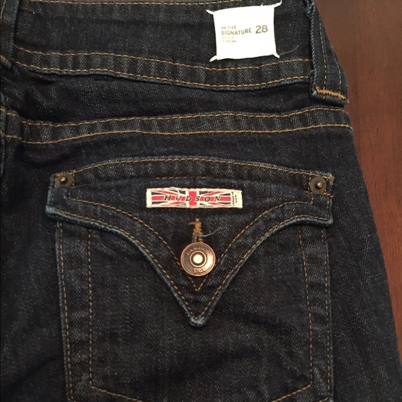 Hudson Petite Bootcut Jeans Size 28