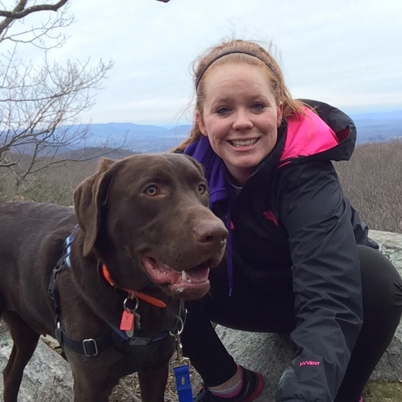 Meet your posher! - Picture 3 of 3