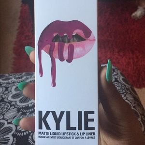 Kylie Lip Kit