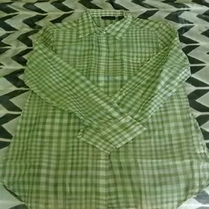 Green and white plaid button up