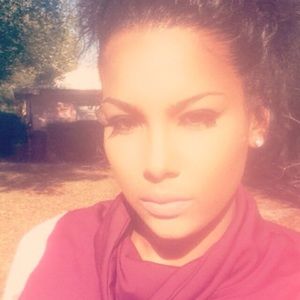 Meet your Posher, Brandii