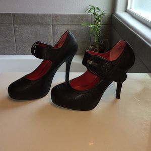 Black High Heels!