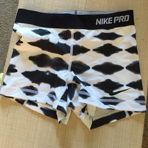 Nike Pro 2" shorts