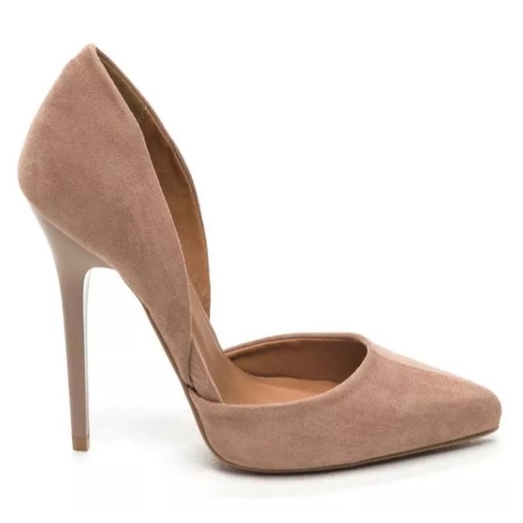 Sz 7 Taupe faux suede pointy toe d'orsay pumps