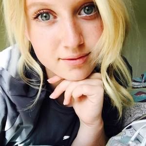 Meet your Posher, Kari