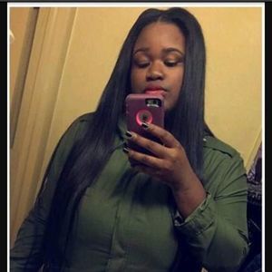 Meet your Posher, Briana