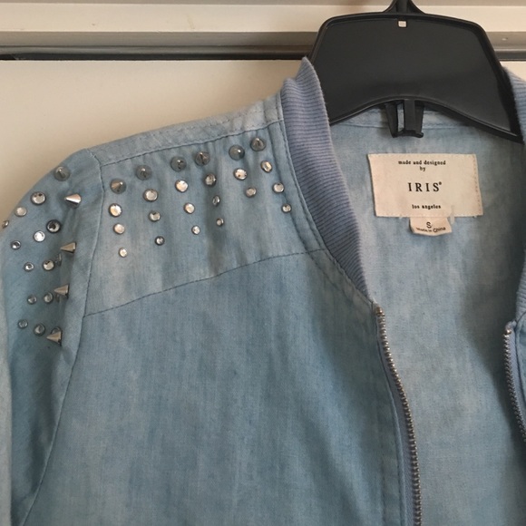 Jacket - Picture 2 of 3