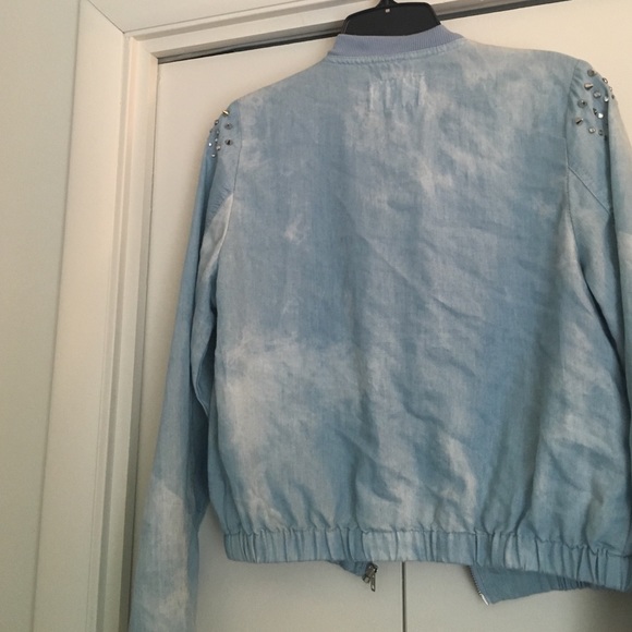 Jacket - Picture 3 of 3
