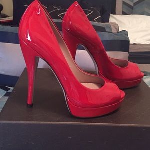 Gucci Open Toe Red Patent Leather Platform Pumps