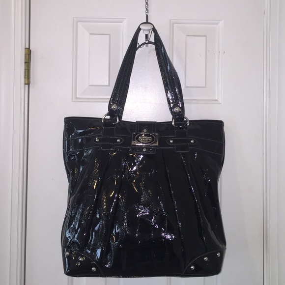 Super cute XO XO purse