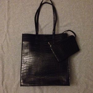 URBAN OUTFITTERS leather tote bag
