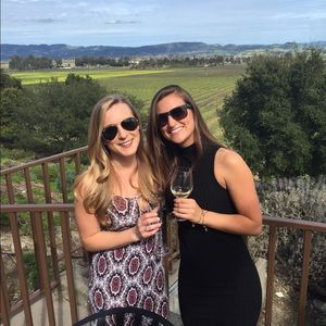 Meet your Posher, Aly