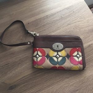 Fossil wristlet