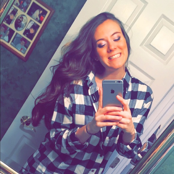 Meet your Posher, Alex - Picture 1 of 1