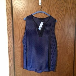 Patterned sleeveless top