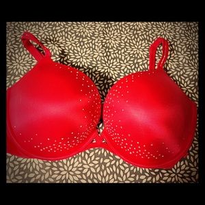 VS 34DDD Push Up