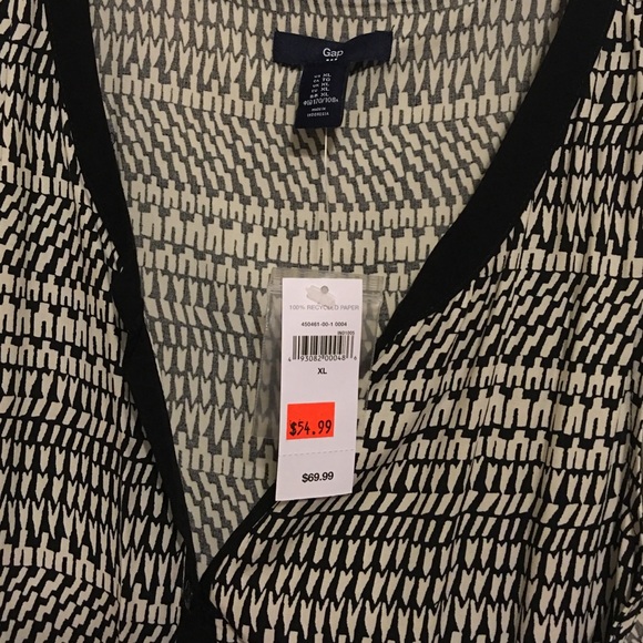 Black and white gap romper - Picture 3 of 3